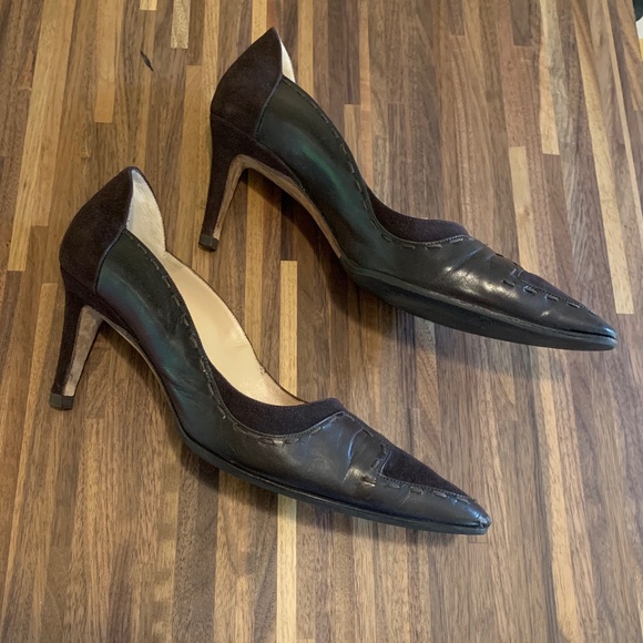 Vintage Manolo Blahnik Brown Suede Heels - Picture 3 of 12